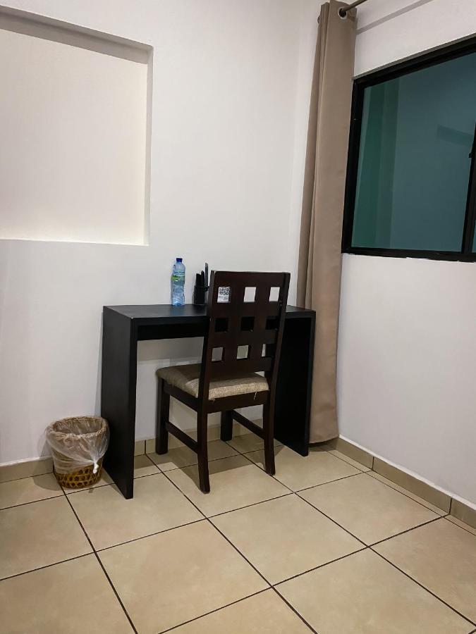 Hostal Villa Blanca Metapan Exterior photo